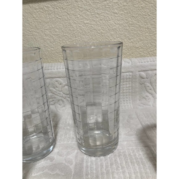 Set of 4 Water Glass Clear Squares Pattern Vintage 1990s. - Picture 3 of 4